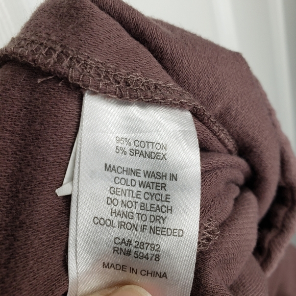 C & C California Joggers M Athleisure Comfy Travel Stretch Activewear Minimalist - Picture 8 of 8